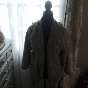 🎄🧦ALMOST FAMOUS FUZZY JACKET🎄🧦